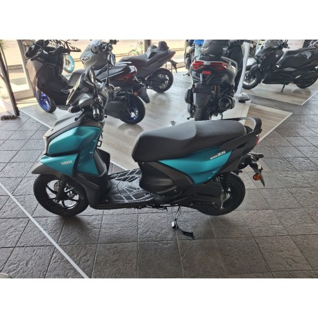 YAMAHA RAYZR 125 MATT CYAN